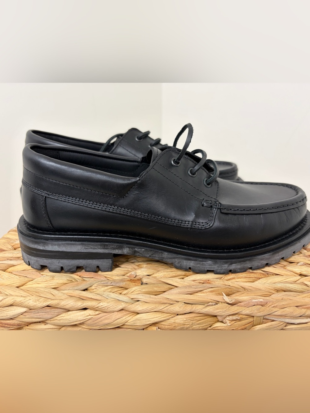 Massimo Dutti Black Leather Lug-Soled Boat Shoes